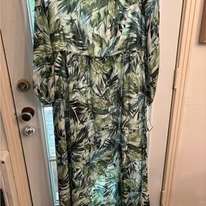 Nine West Green Leaf Print Maxi Dress